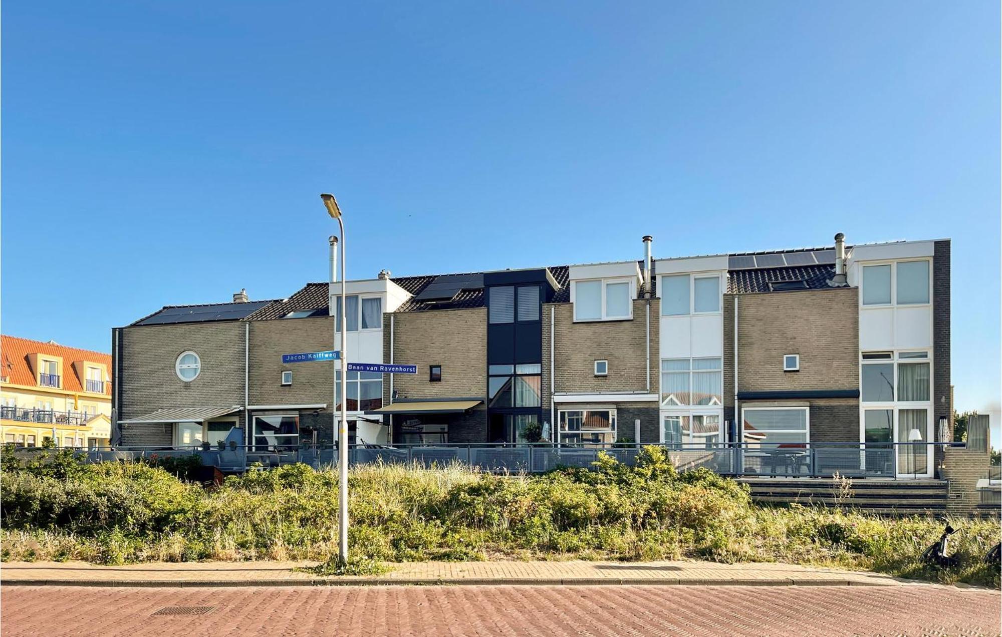 Gorgeous Home In Bergen Aan Zee Dış mekan fotoğraf